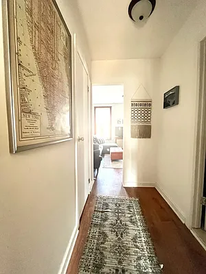 Rented by JAY MICHELLE REALTY LLC | media 10