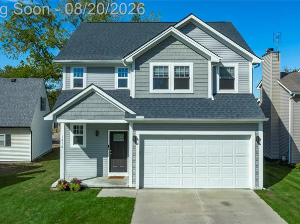1410 Beachland Blvd, Waterford, MI 48328
