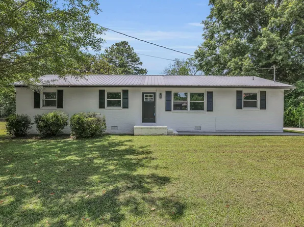 475 Hiawatha Cir, Chickamauga, GA 30707