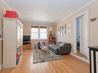 2 Grove St APT 4E, New York, NY 10014