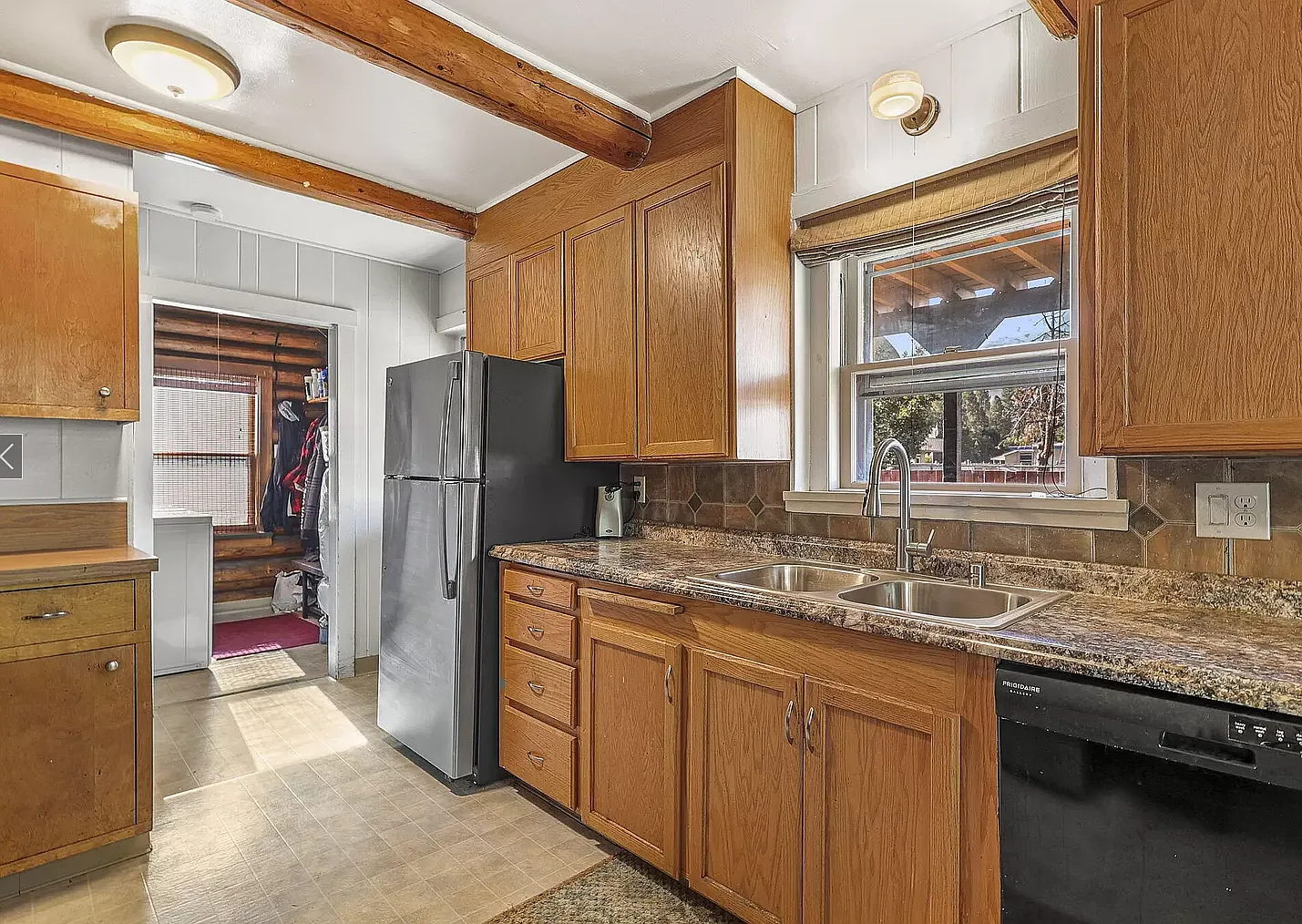 4 bed, 1.5 bath, 1263 sqft, $2,250 — Photo 4