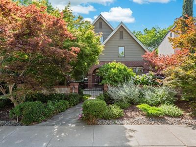 401 35th Street, Sacramento, CA, 95816