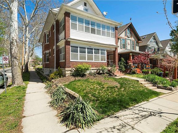 2nd image of 1320-1322 W 40th St