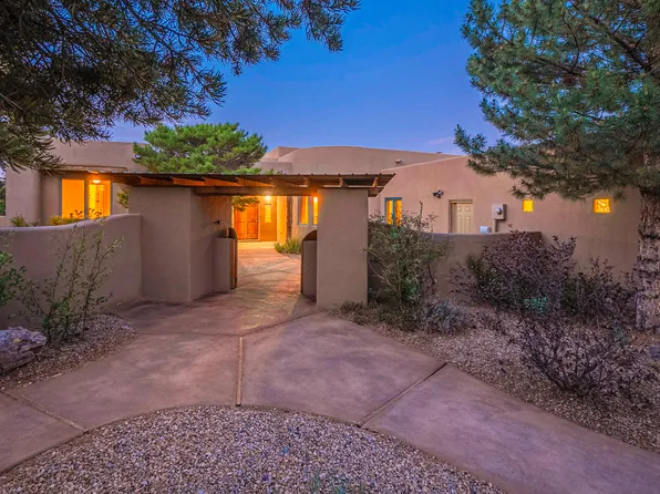 11 Tewa Ct, Sandia Park, NM 87047