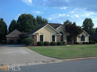 407 Jubilee Cir, Bonaire, GA 31005