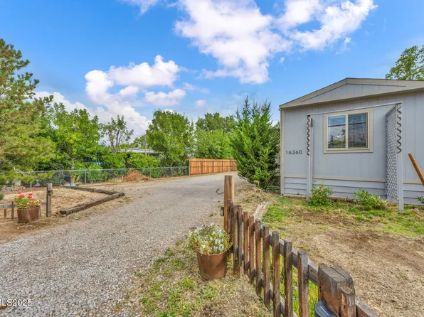 16260 Rhyolite Cir, Reno, NV 89521