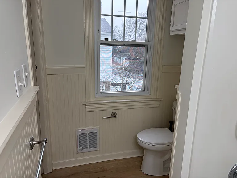 123 Cedar St #2 — Photo 6