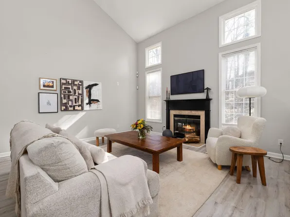 5308 Bentgrass Dr, Raleigh, NC 27610