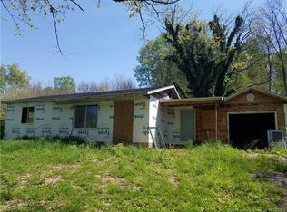 6456 N Rector Rd, Madison, IN 47250