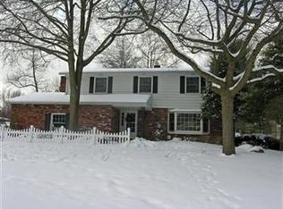 1684 Beethoven Dr, Westlake, OH