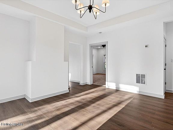 5th image of 5829 Smithfield Rd