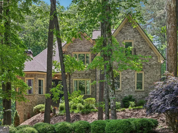 895 Freemanwood Ln, Milton, GA 30004