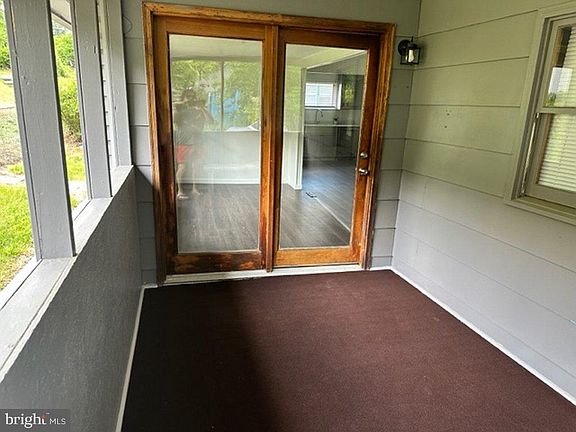 3rd image of 74 City View Ave