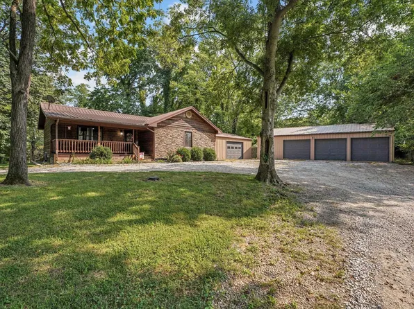 4374 State Route 360, Morganfield, KY 42437