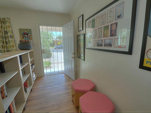 4th image of 617 Cagua Dr SE