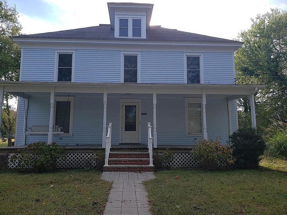 1st image of 10258 Rogers Dr