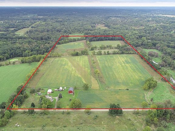 3rd image of 9741 E Cutler Rd