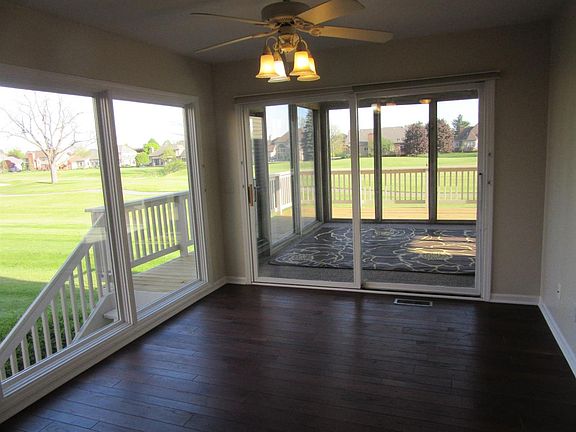 3rd image of 1787 Stonebridge Dr N
