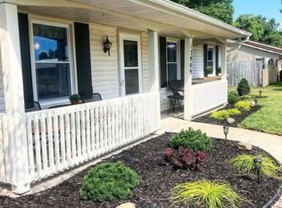 13909 Maple Dr, Grabill, IN 46741