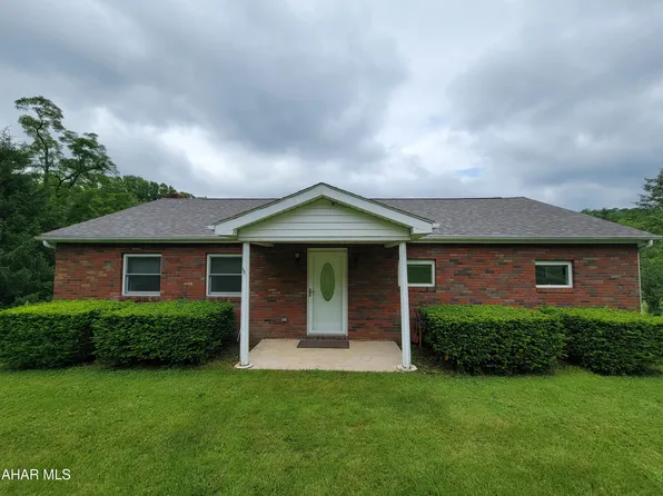 1367 Veterans Memorial Hwy, Altoona, PA 16601