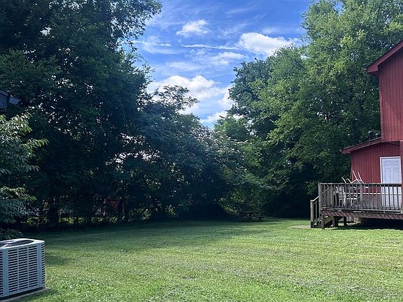4th image of 400 Alice Dr