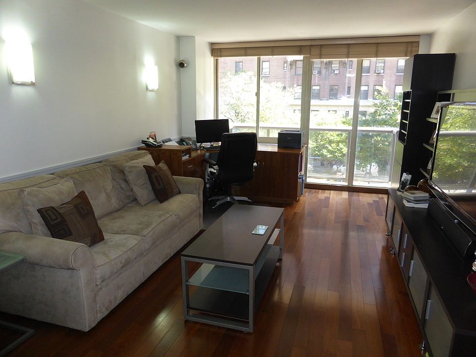 1st image of 250 W 90th St APT 4J