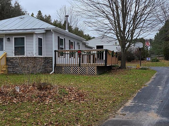 2nd image of 13866 Podunk Ave NE