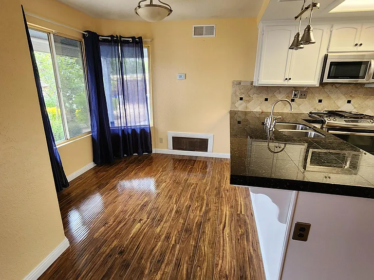 25435 El Paraiso Dr — Photo 13