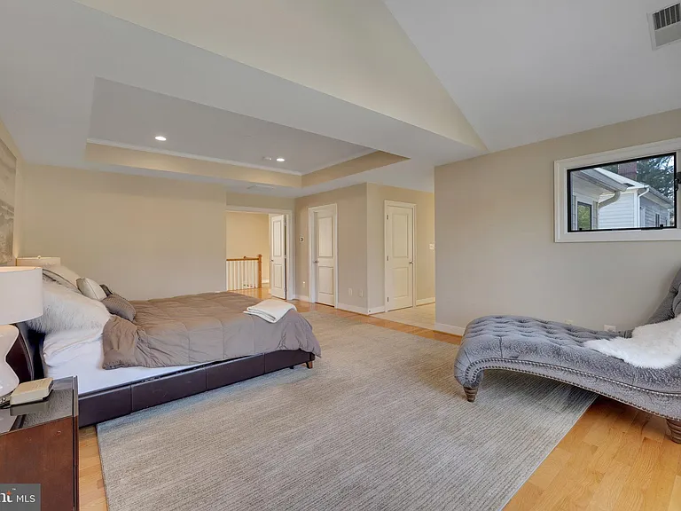 5922 Chesterbrook Rd — Photo 46