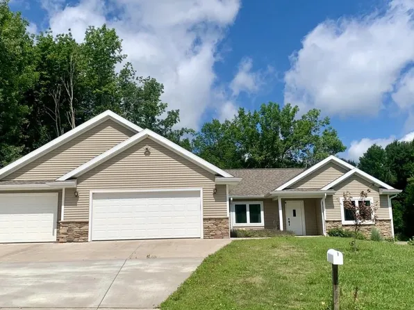 200 PORCUPINE LANE, Abbotsford, WI 54405