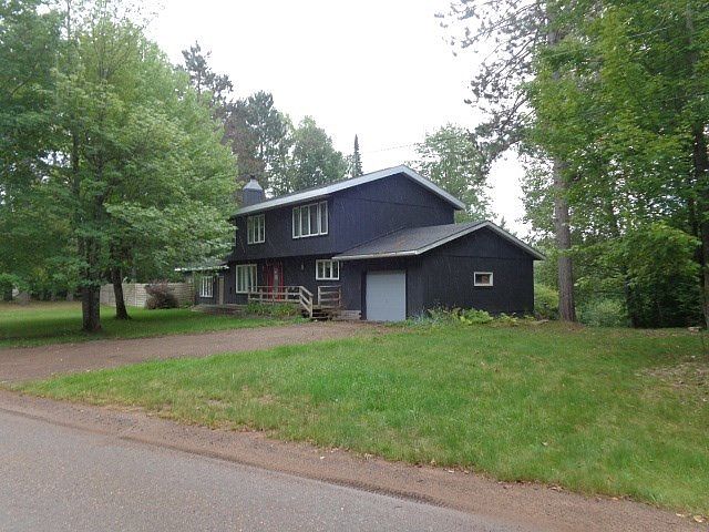 1st image of 513 N River Dr