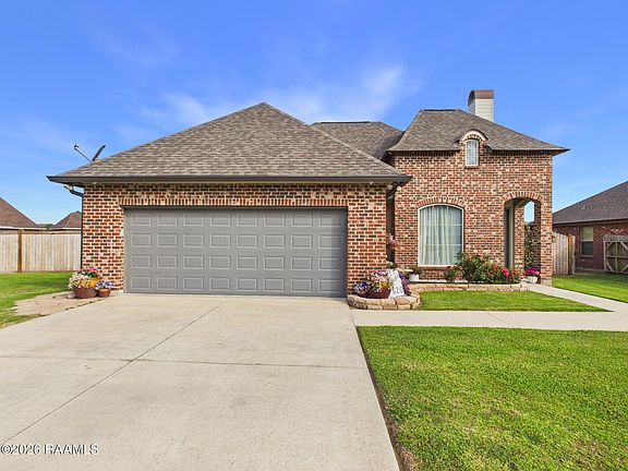 2nd image of 520 Braxton Dr