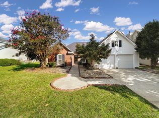 10209 Billingham Dr, Charlotte, NC 28269