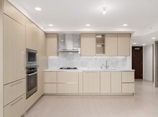 455 SW Marine Dr #612, Vancouver, BC V5X2S9