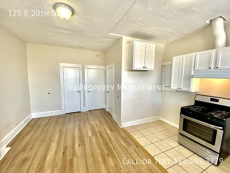 125 E 20th St — Photo 8