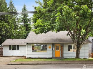 825 Main St, Lynden, WA 98264