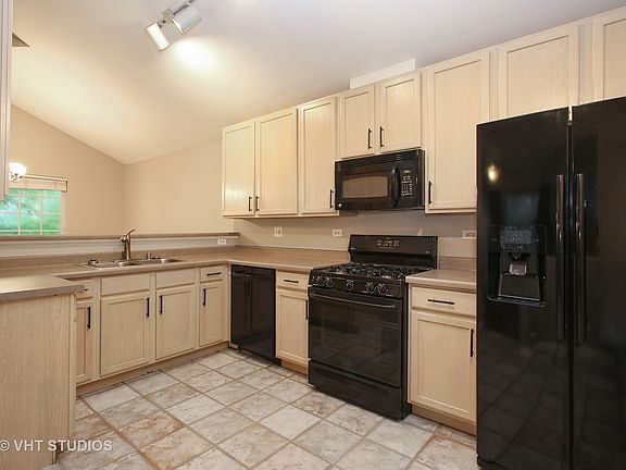 4th image of 1828 Concord Dr #1828