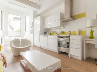 171 Carlton St #1, Toronto, ON M5A 2K3