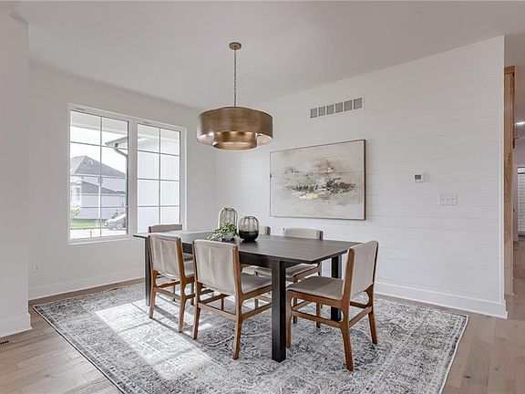 3rd image of 12570 N Arbor Way
