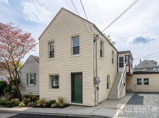 29 Smith St #2, Sayreville, NJ 08872