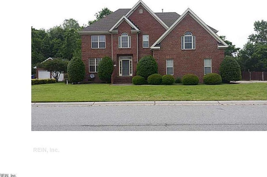 1st image of 106 Nansemond Pointe Dr