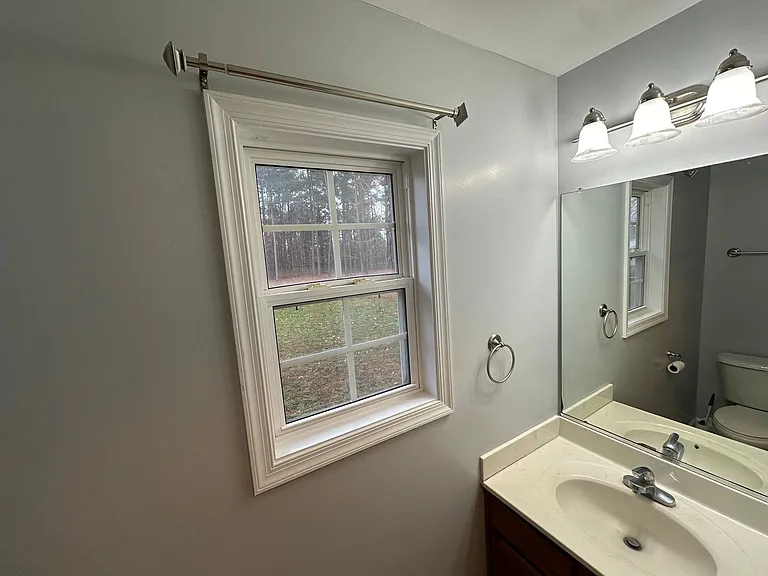 303 Princess Anne Cir — Photo 20
