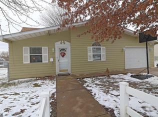 110 N Waller St, Desloge, MO 63601
