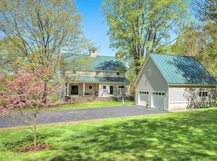 57 School St, Walpole, NH 03608