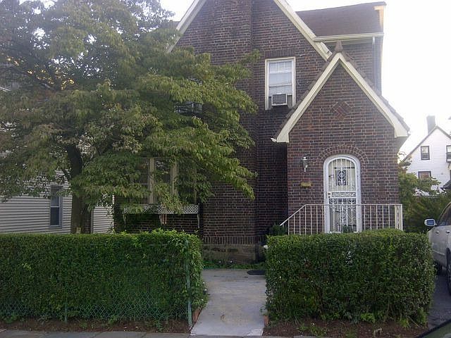 1st image of 56 Sherwood Ave