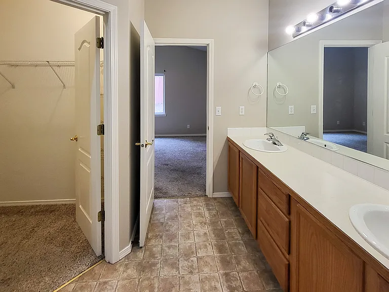 2345 Mule Deer Ct NW — Photo 20