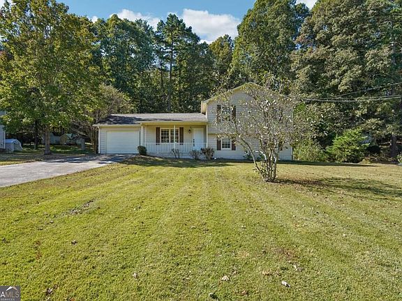 3rd image of 2520 Suncrest Ct
