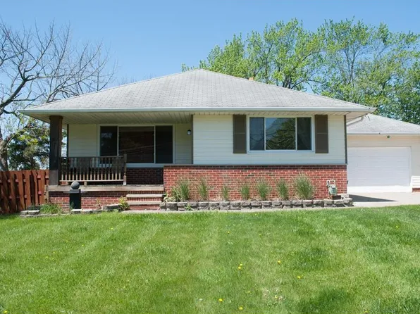 7640 Hoertz Rd, Parma, OH 44134