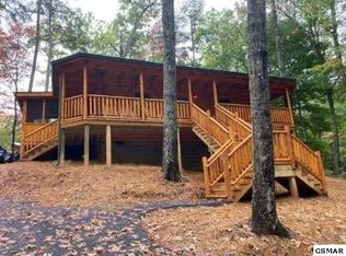 2427 E View Dr, Sevierville, TN 37876