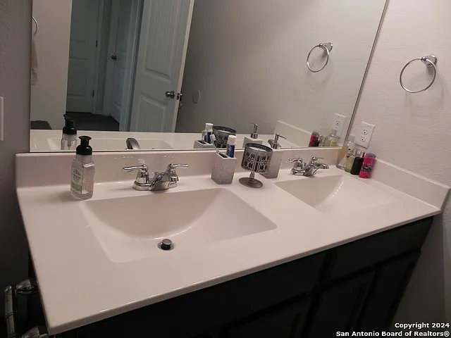 13018 Carreta Way — Photo 14